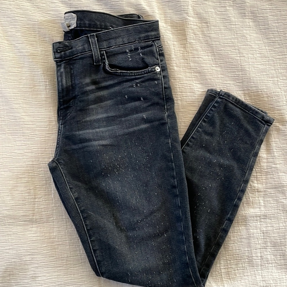 Current/Elliott Distressed Black Jean Size 30
